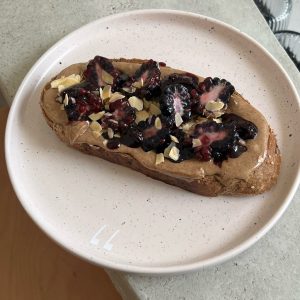 Almond and blackberries